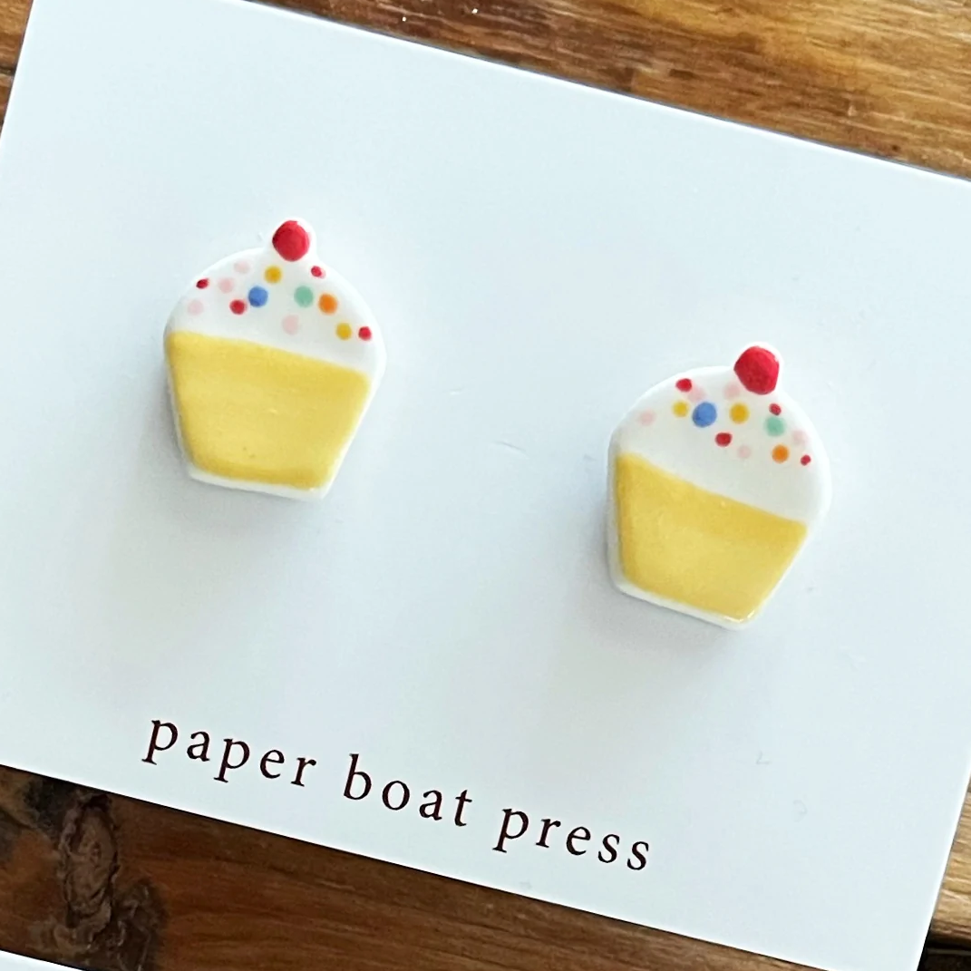 Cupcake Earrings