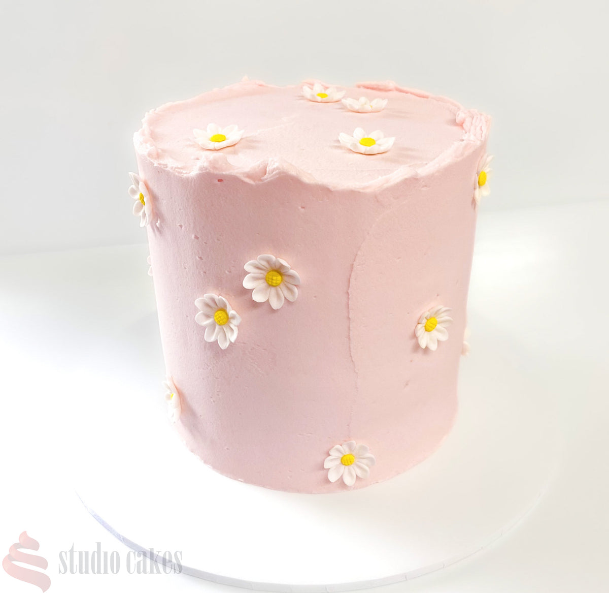 Dainty Daisies Cake