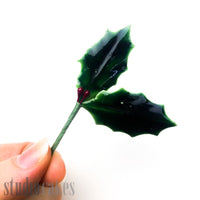 Christmas Ornament - Medium Holly Leaves